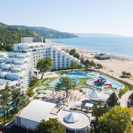 Maritim Hotel Paradise Blue アルベナ エクステリア 写真